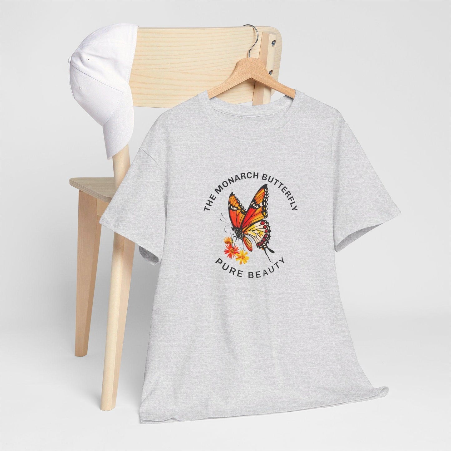 Camiseta unisex de algodón pesado: "La colección Mariposa Monarca"