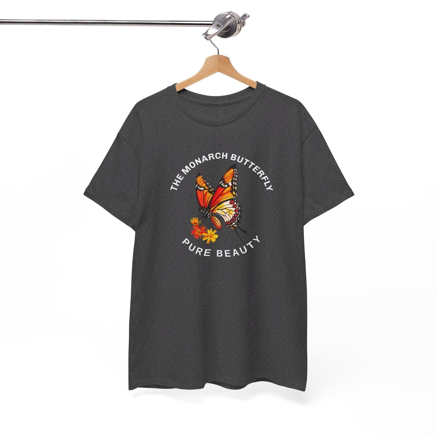 Camiseta unisex de algodón pesado: "La colección Mariposa Monarca"