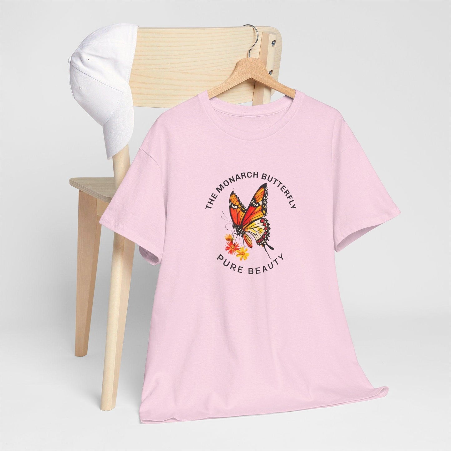 Camiseta unisex de algodón pesado: "La colección Mariposa Monarca"