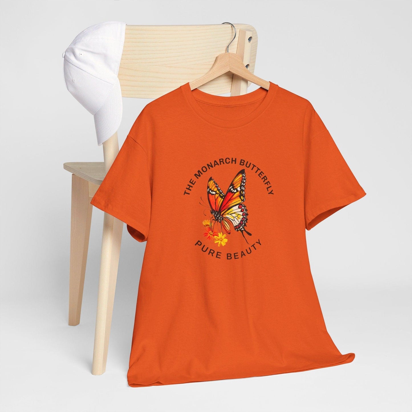 Camiseta unisex de algodón pesado: "La colección Mariposa Monarca"